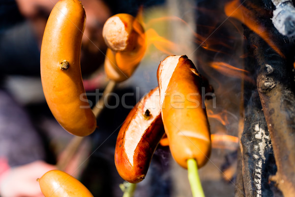 Saucisses feu extérieur fumée Photo stock © Kzenon
