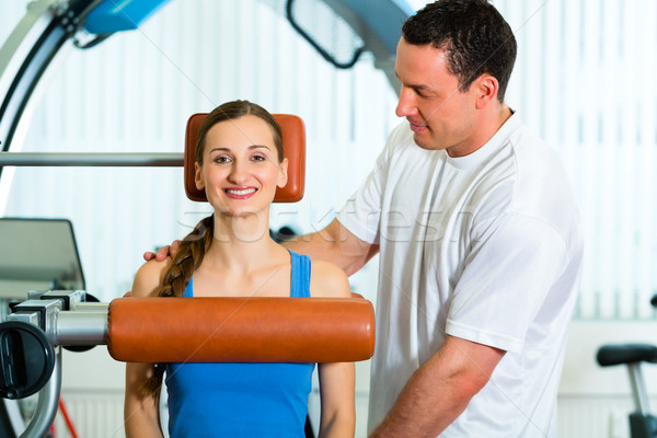 [[stock_photo]]: Patient · physiothérapie · physiothérapie · femme · homme