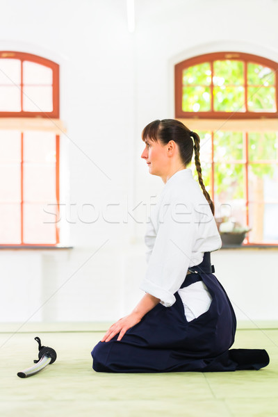 Kadın aikido dövüş sanatları kılıç oturma eğitim Stok fotoğraf © Kzenon