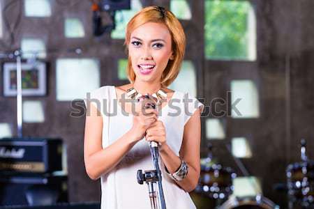 азиатских певицы песня профессиональных музыканта Сток-фото © Kzenon