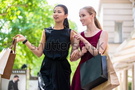 Stock foto: Zwei · schönen · Frauen · schauen · Mode · jungen