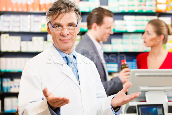 Gyógyszerész vásárlók gyógyszertár üzlet munka pár Stock fotó © Kzenon