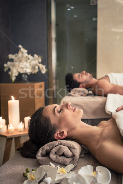 [[stock_photo]]: Homme · femme · couché · massage · asian · bien-être