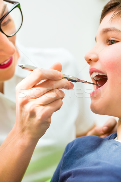 Сток-фото: стоматолога · пациент · совет · стоматологический · кабинет · служба · врач