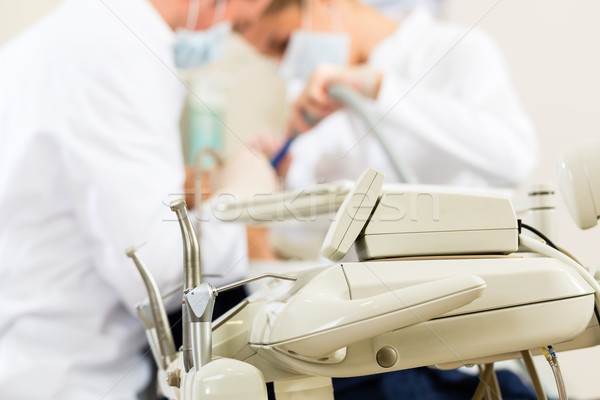 Paciente dentista dentales tratamiento femenino ayudante Foto stock © Kzenon