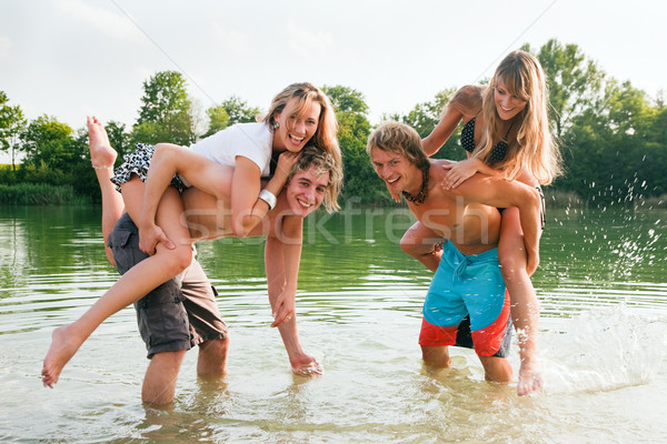 Foto stock: Diversão · lago · dois · casais · amor · água