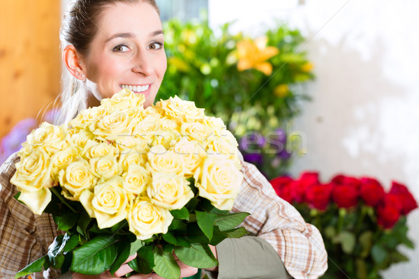 女性 花屋 花屋 バラ ストックフォト © Kzenon