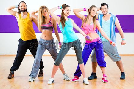 Táncos zumba fitnessz képzés tánc stúdió Stock fotó © Kzenon