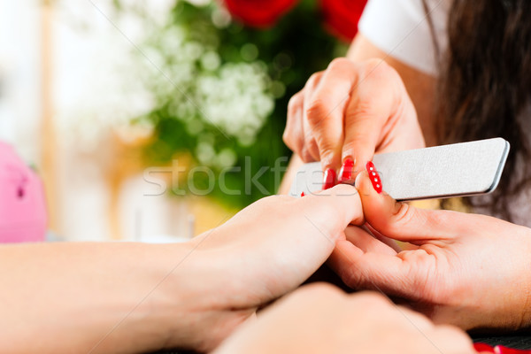 Foto stock: Mulher · manicure · mãos · mulheres · beleza