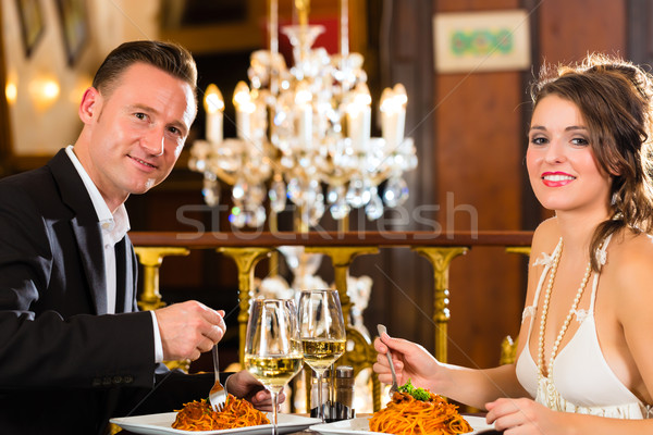 счастливым пару романтические дата ресторан Изысканные ужины Сток-фото © Kzenon