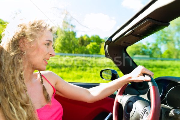 Jeune femme cabriolet été jour voyage jeunes [[stock_photo]] © Kzenon