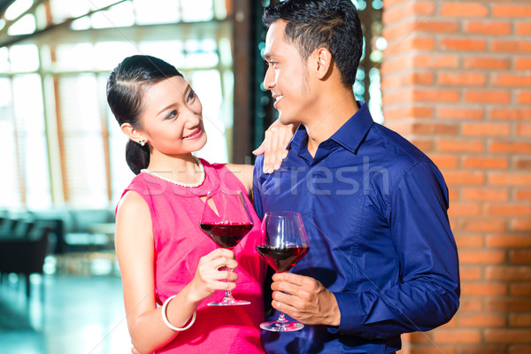 Asian couple verre vin rouge portrait Photo stock © Kzenon