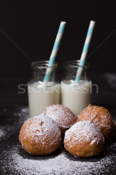 Gelei twee flessen melk achtergrond cake Stockfoto © laciatek