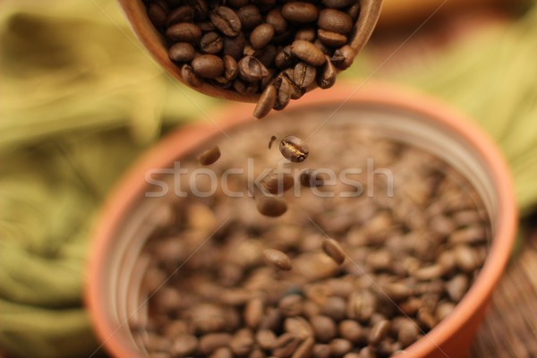 Foto stock: Granos · de · café · caer · café · caída · frijoles