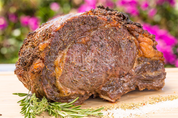 Pörkölt borda nagy vág marhahús vágódeszka Stock fotó © LAMeeks
