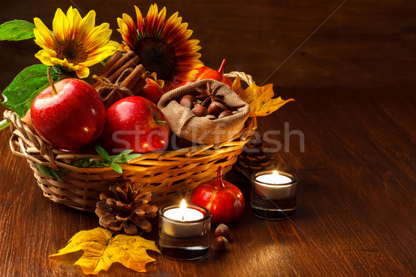 Najaar stilleven arrangement zonnebloemen donkere houten Stockfoto © Lana_M