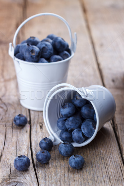 成熟 藍莓 桶 小 白 鄉村 商業照片 © Lana_M