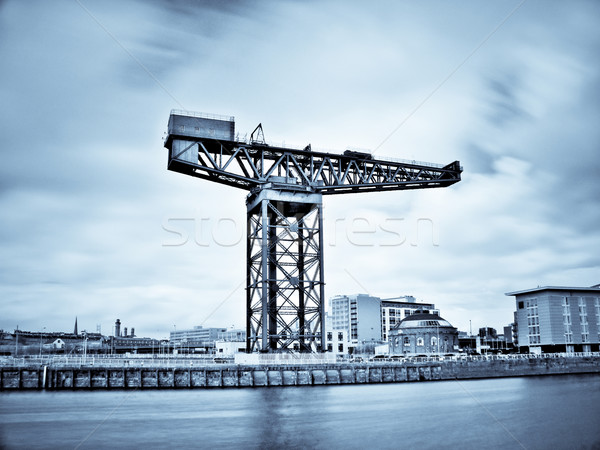 Glasgow rzeki zdjęcie Żuraw most Zdjęcia stock © ldambies