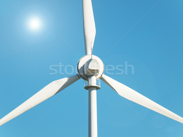 風力發電機組 太陽 藍天 天空 性質 光 商業照片 © ldambies