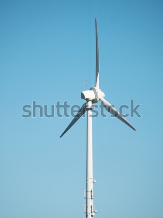 Turbina eólica blue sky céu tecnologia azul energia Foto stock © ldambies