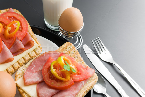 Stock foto: Frühstück · Schweinefleisch · Sandwiches · Käse · Tomaten · Pfeffer