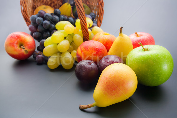 Früchte unterschiedlich frischen voll Pflaumen Stock foto © Leftleg