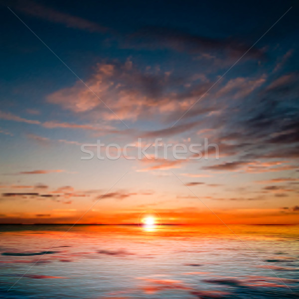 Abstrakten Natur Meer Sonnenuntergang Wolken dunkel Stock foto © lem