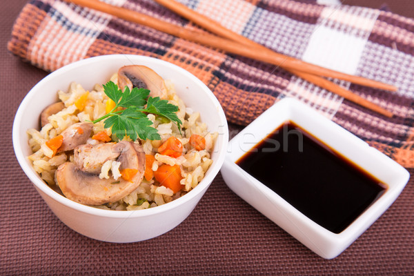Pirinç sebze mantar soya sosu hizmet gıda Stok fotoğraf © Len44ik