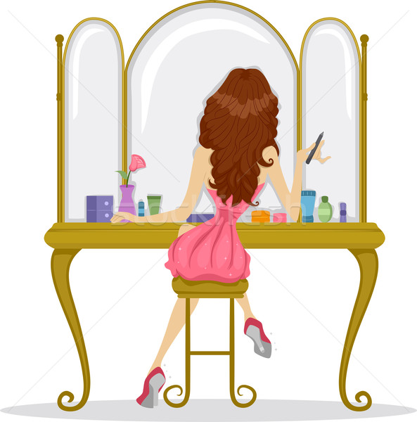 Vedere din spate bal regină oglindă ilustrare Imagine de stoc © lenm