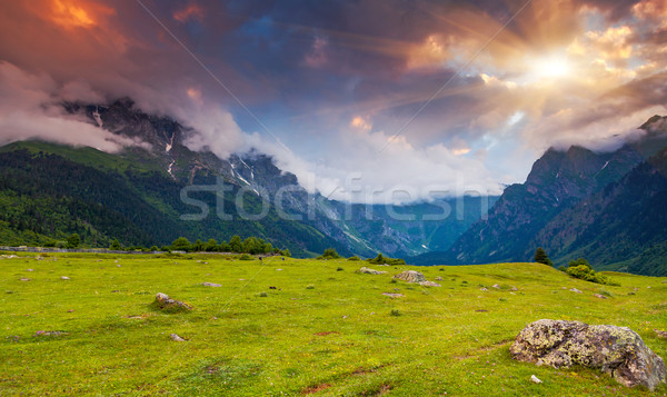 Zonsondergang majestueus kleurrijk bergen landschap Georgië Stockfoto © Leonidtit