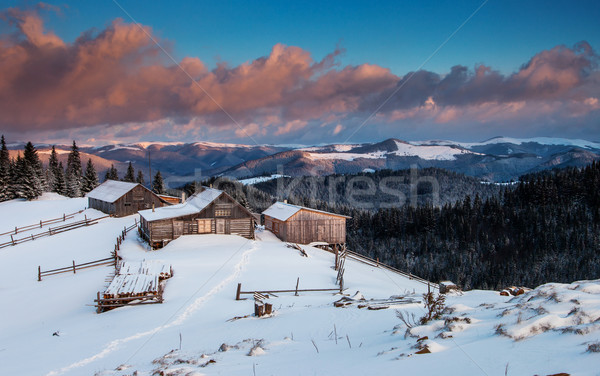 Montanhas paisagem pôr do sol céu casa Foto stock © Leonidtit