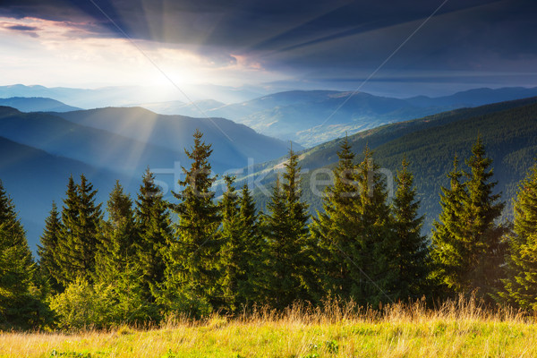 Berge Landschaft dunkel Himmel Wolken Stock foto © Leonidtit