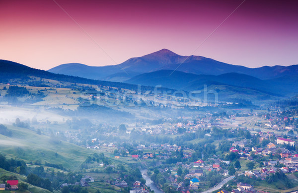 Sonnenuntergang Berge Landschaft dramatischen Himmel Stock foto © Leonidtit