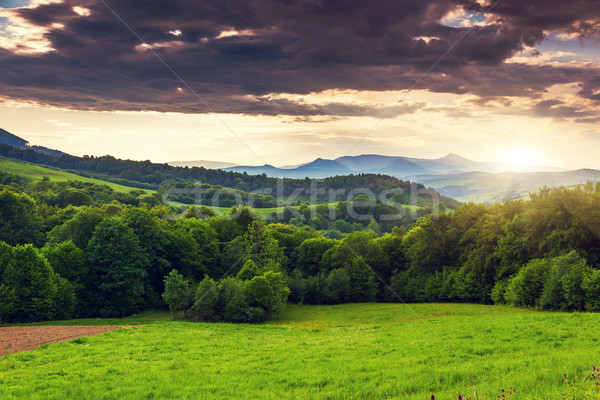 Berg Landschaft Sonnenuntergang Berge Himmel Stock foto © Leonidtit