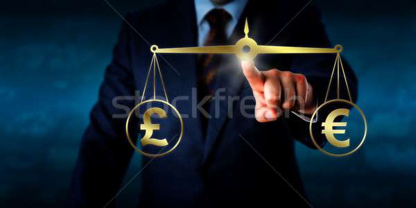 Foto stock: Comércio · libra · euro · britânico · dourado