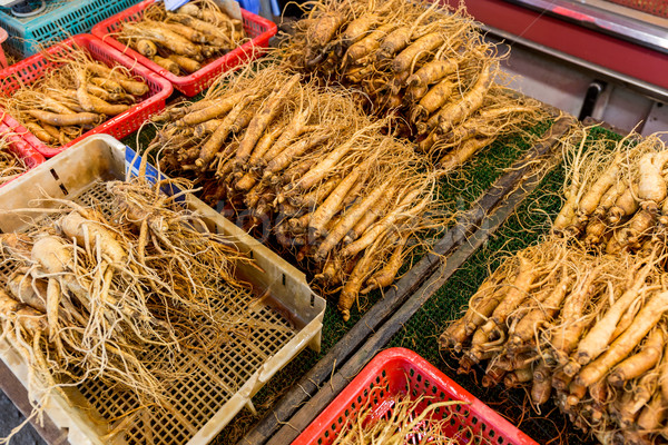 Foto d'archivio: Ginseng · gruppo · mercato · vegetali · sani · stick