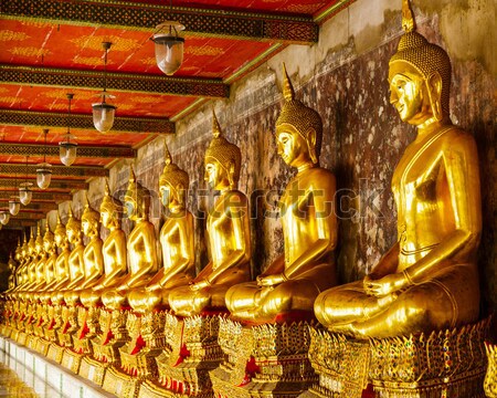 Gouden buddha tempel aanbidden gebed standbeeld Stockfoto © leungchopan