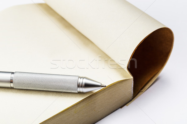 Notatka pióro papieru tabeli notebooka rekord Zdjęcia stock © leungchopan