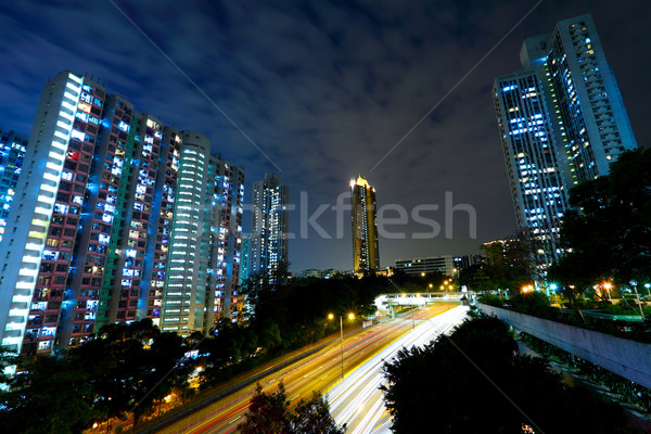 Noapte semafor traseu oraş noapte oraş rutier Imagine de stoc © leungchopan