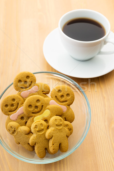 Gingerbread man pić żywności szkła czekolady zimą Zdjęcia stock © leungchopan