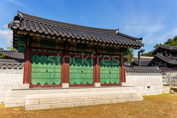 Traditional korean building Stock photo © leungchopan