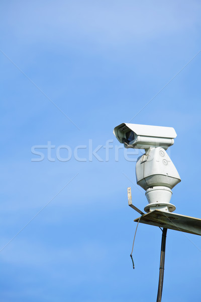 Cctv kék ég televízió technológia városi fehér Stock fotó © leungchopan