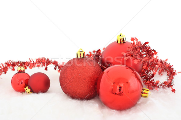 Rojo Navidad vidrio pelota blanco Foto stock © leventegyori