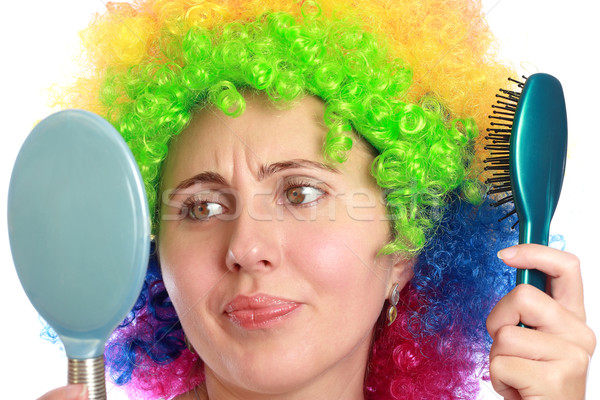 Femeie perie de cap petrecere fericit modă frumuseţe Imagine de stoc © leventegyori