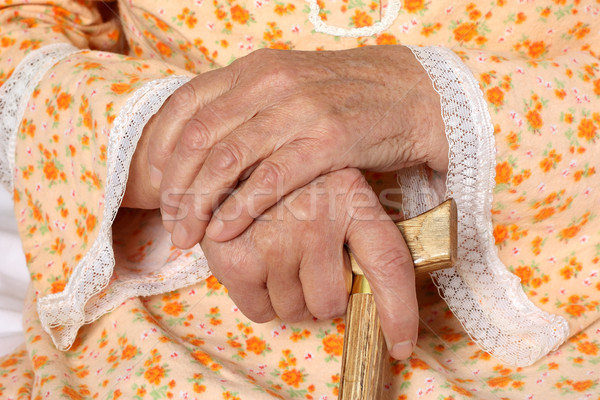 Edad manos mujeres feliz médicos casa Foto stock © leventegyori