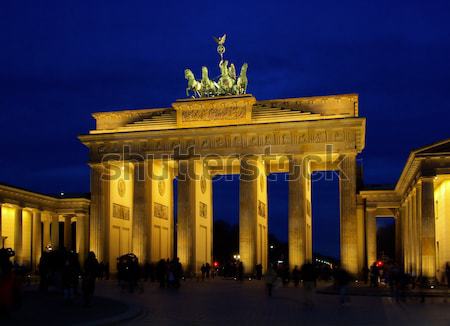 ベルリン ブランデンブルグ門 1泊 光 暗い 像 ストックフォト © LianeM