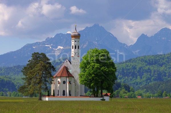 Pradera cielo naturaleza árboles verano iglesia Foto stock © LianeM