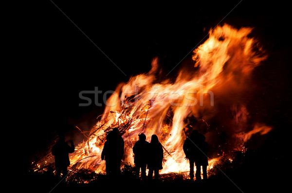 夜 篝火 復活節 質地 背景 夏天 商業照片 © LianeM
