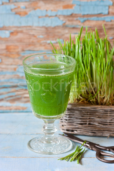 Zdjęcia stock: Pszenicy · trawy · soku · szkła · świeże · zielone