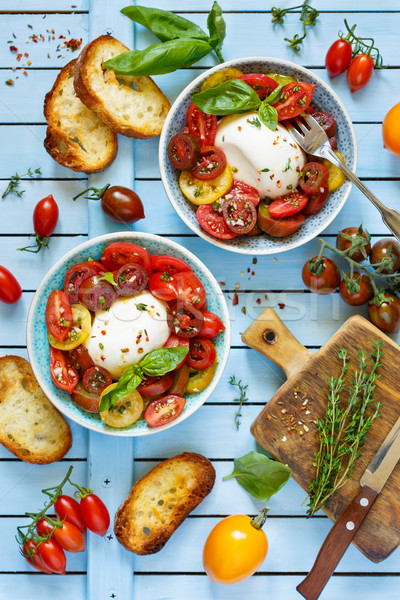 Frischen Tomaten Salat voll farbenreich Hintergrund Stock foto © lidante